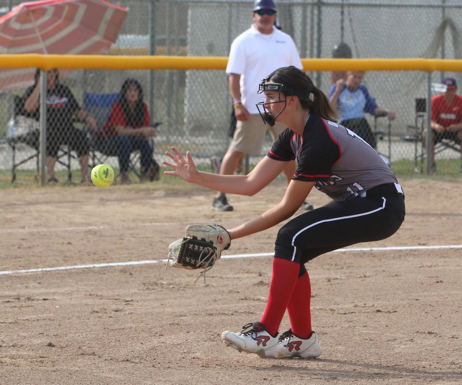Bullpups use big sixth inning to reach semifinals